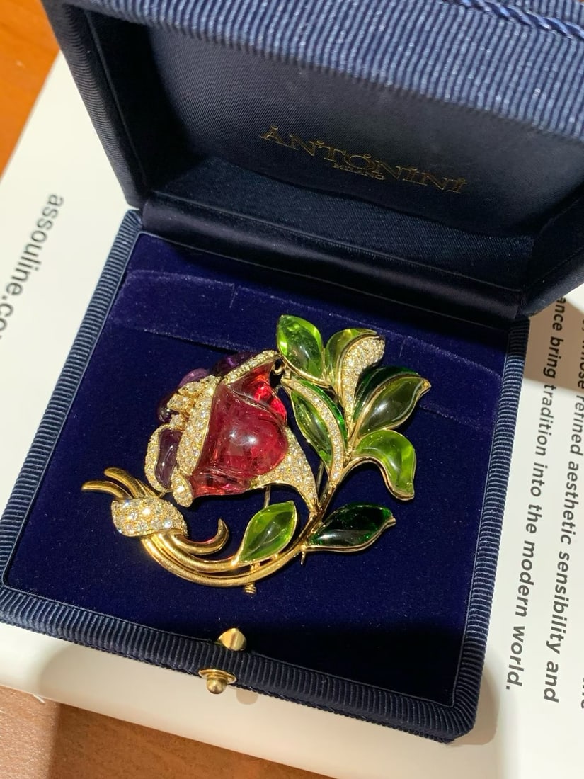 ROBERTO CASARIN18K GOLD GEMSTONE BROOCH