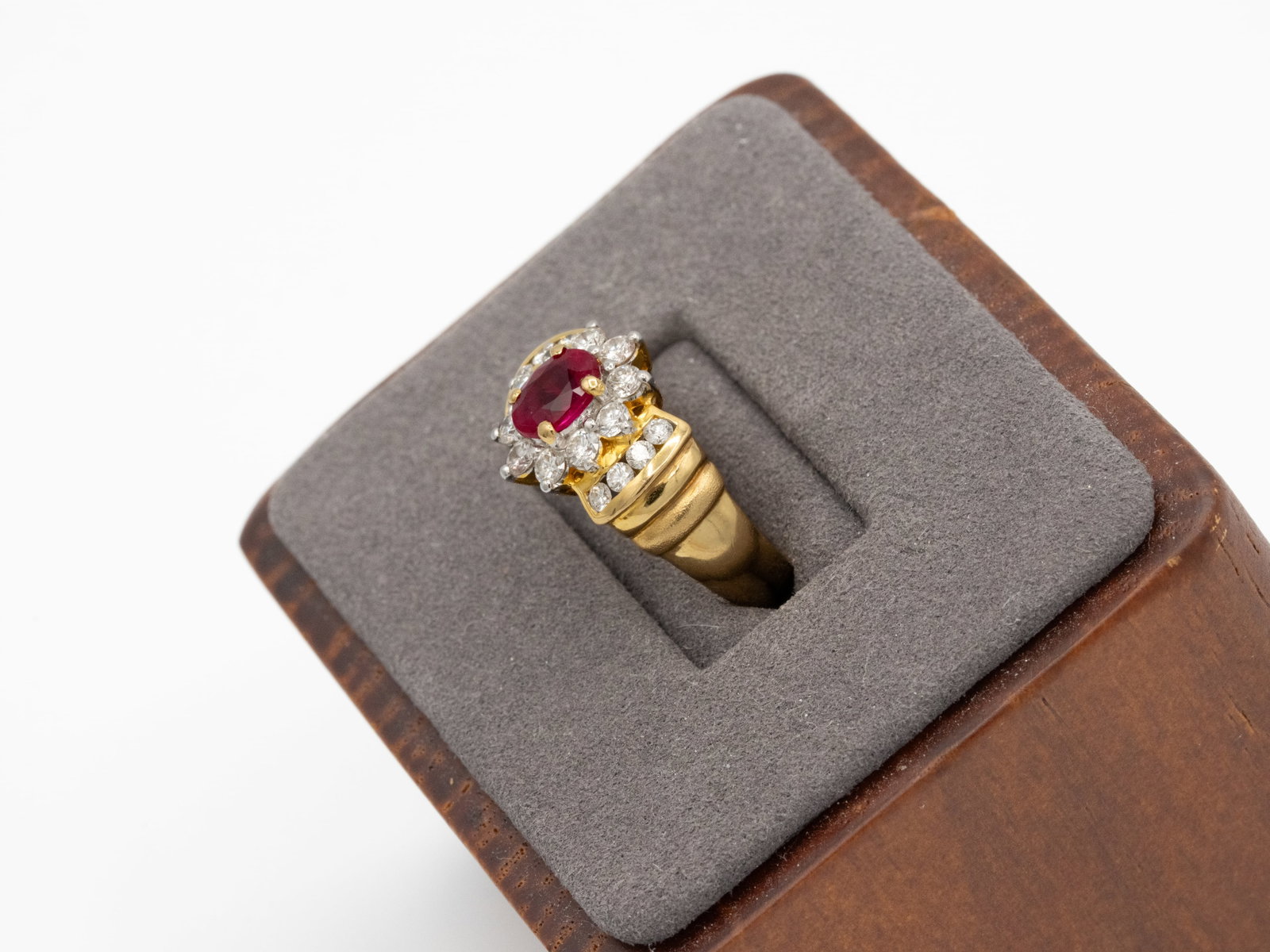 14K Ruby & Diamond Cluster Ring - 3