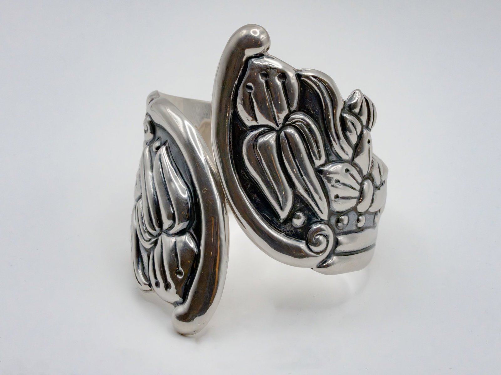 Solid Sterling Hinged Bypass Cuff - 2