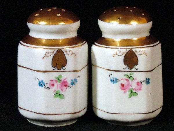 Pickard China Salt & Pepper Nippon Blank: Pickard China Salt & Pepper Set with handpainted blue and pink flowers and heavy gold trim 3" tall on Nippon blank.