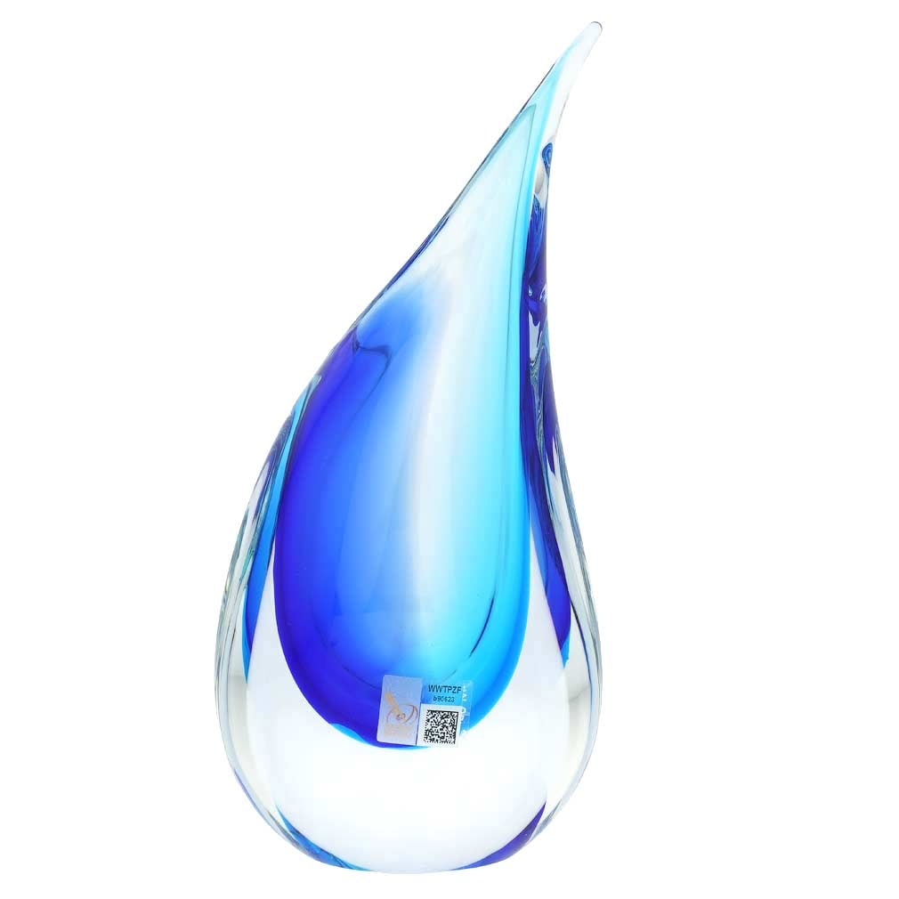 Murano Glass Sommerso Wave Vase - Aqua Blue: This fabulous Murano Glass Vase presents classic Venetian glass-making technique called Sommerso in a catchy and elegant way. By expertly layering colored glass without mixing the colors, Murano maste