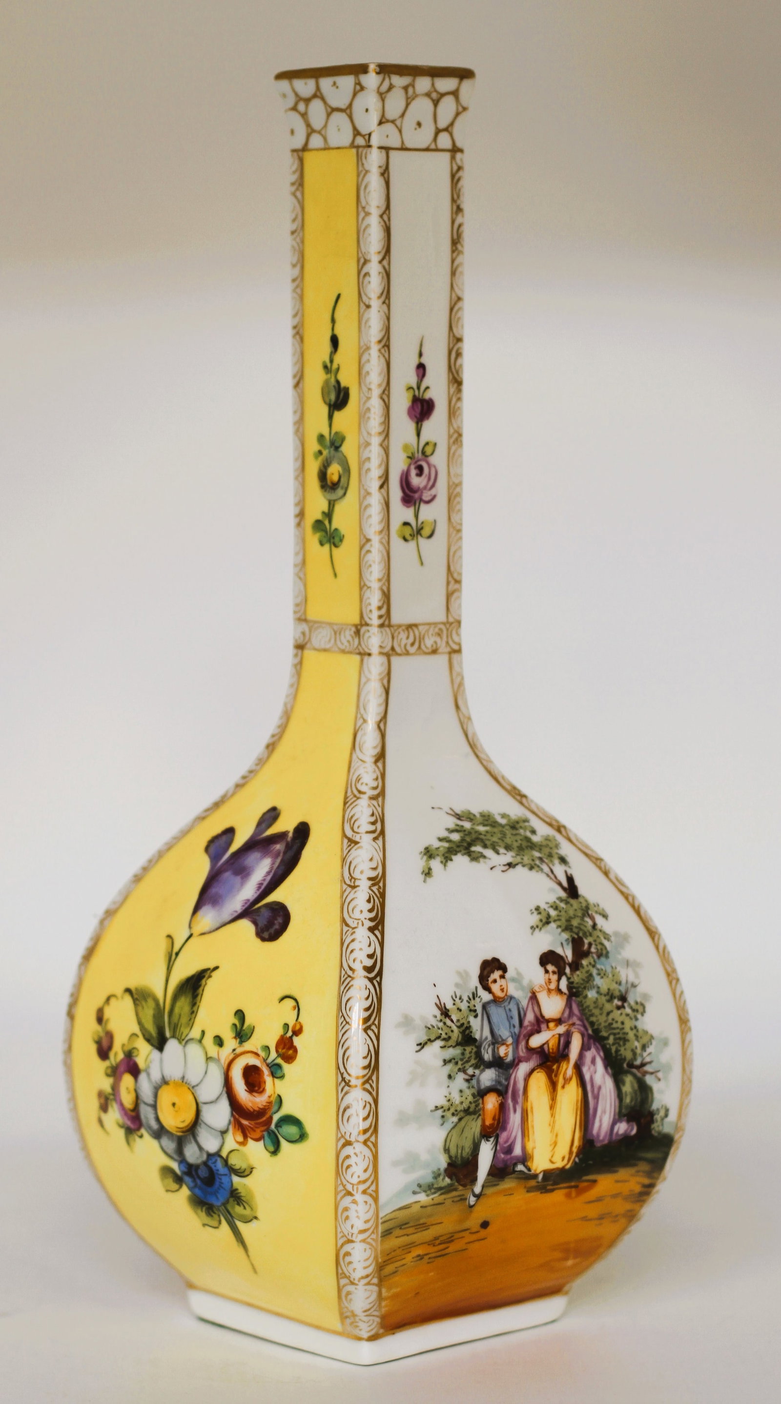 Meissen German Porcelain Vase with Yellow Ground and Watteau Scene (1 of 5)