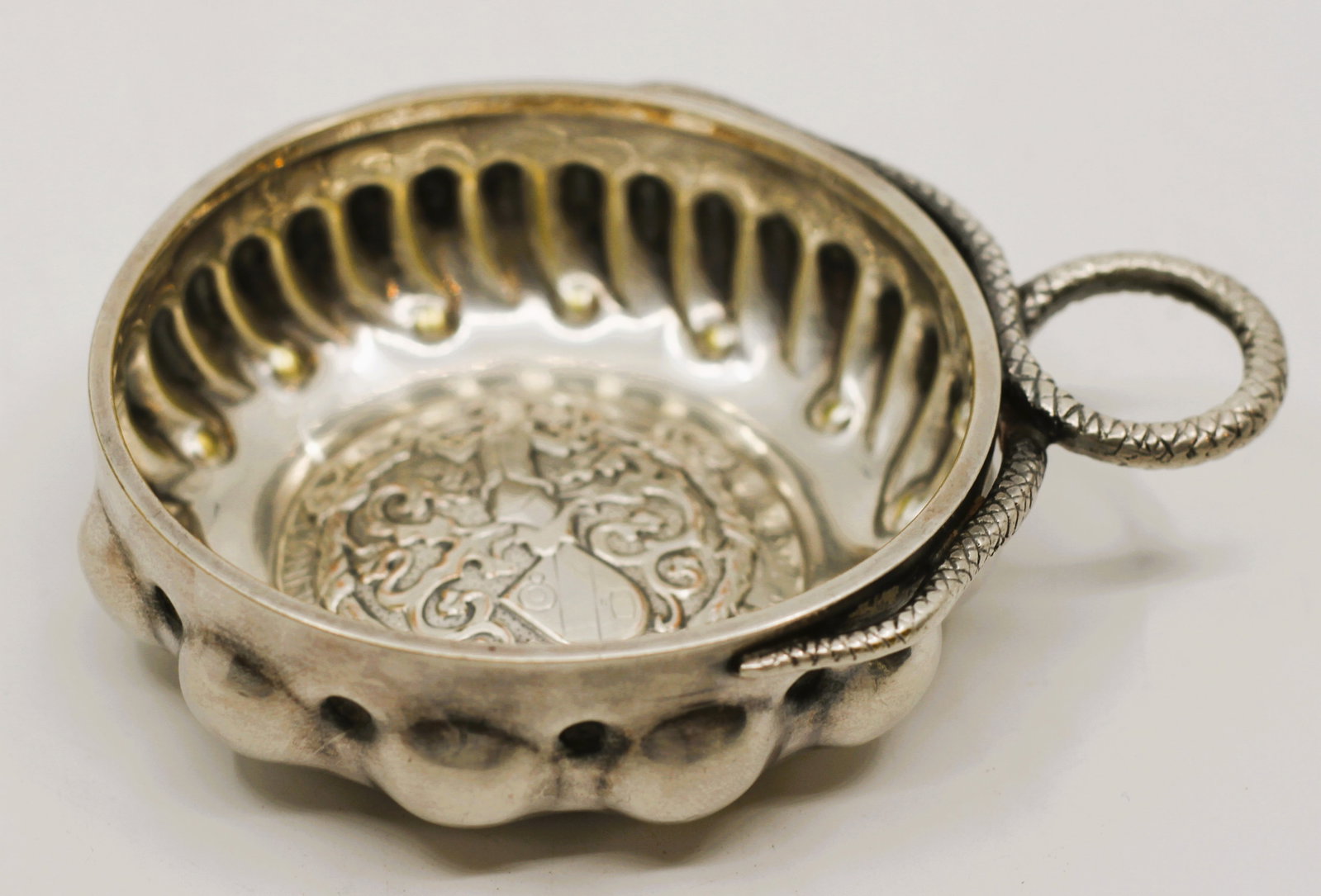 French First Standard Silver Chevaliers du Tastevin Wine Taster (1 of 5)