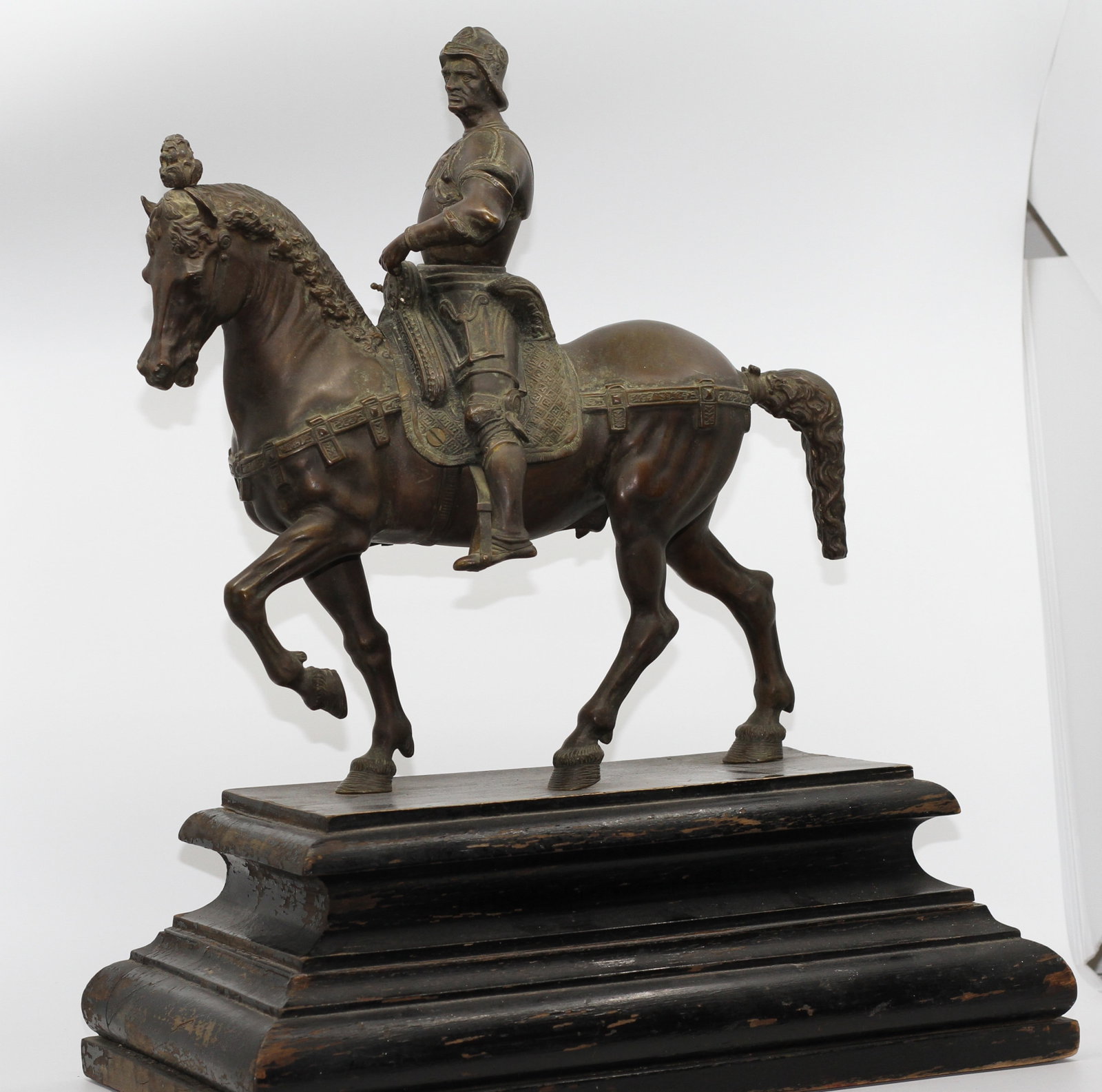 Bronze Equestrian Sculpture of Bartolomeo Colleoni, After Verrocchio: Cast bronze equestrian sculpture depicting Italian condottiero Bartolomeo Colleoni (1395-1475), after the celebrated Renaissance monument by Andrea del Verrocchio in Venice. Finely detailed armored ri