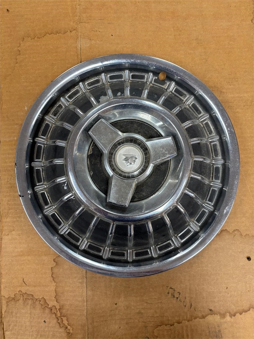 1967 Mercury Single Spinner Hubcap: x