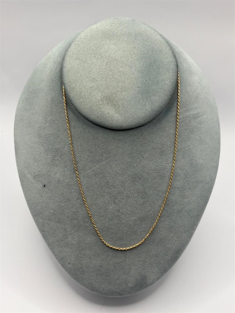 14k Gold Rope Chain: 4.4 g, 14K yellow gold rope chain, 20.5" length,