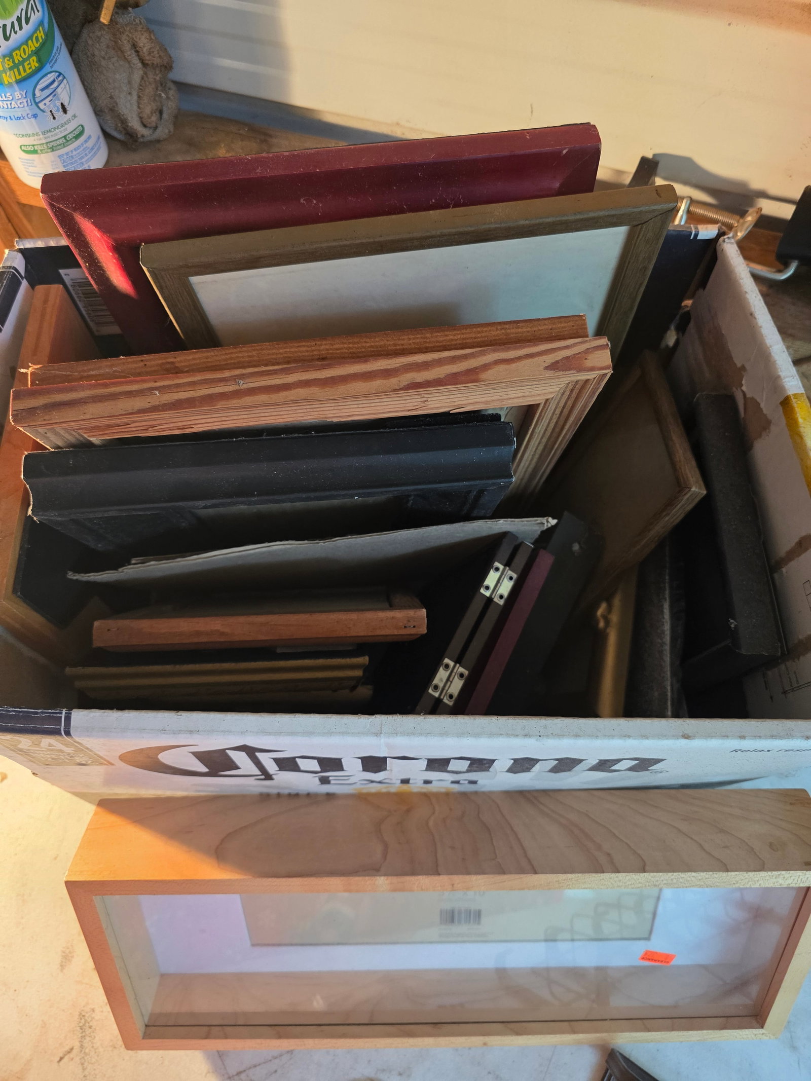 Small box of Picture frames - 2