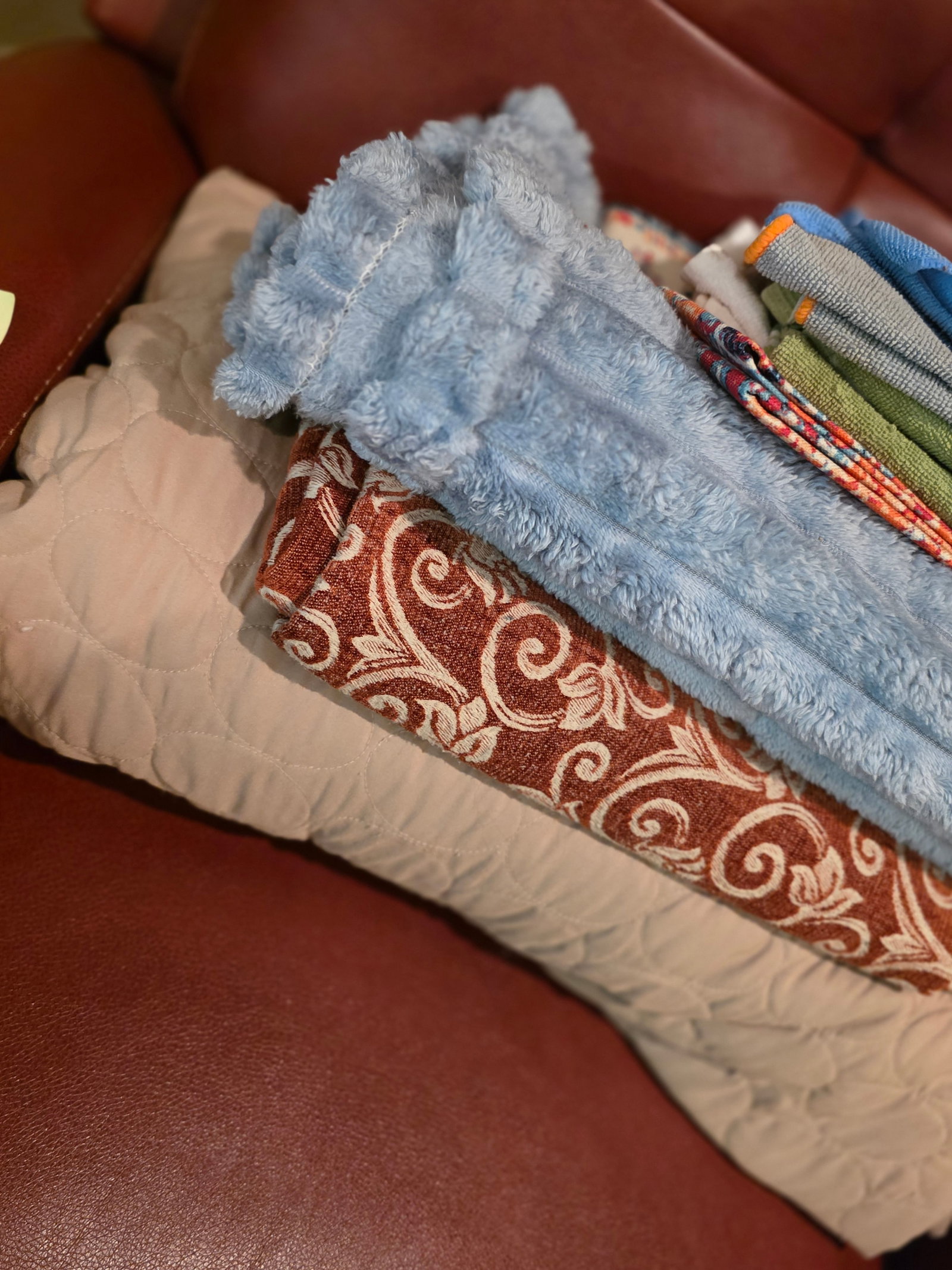 Mixed Linens & Cleaning Cloth Bundle - 2
