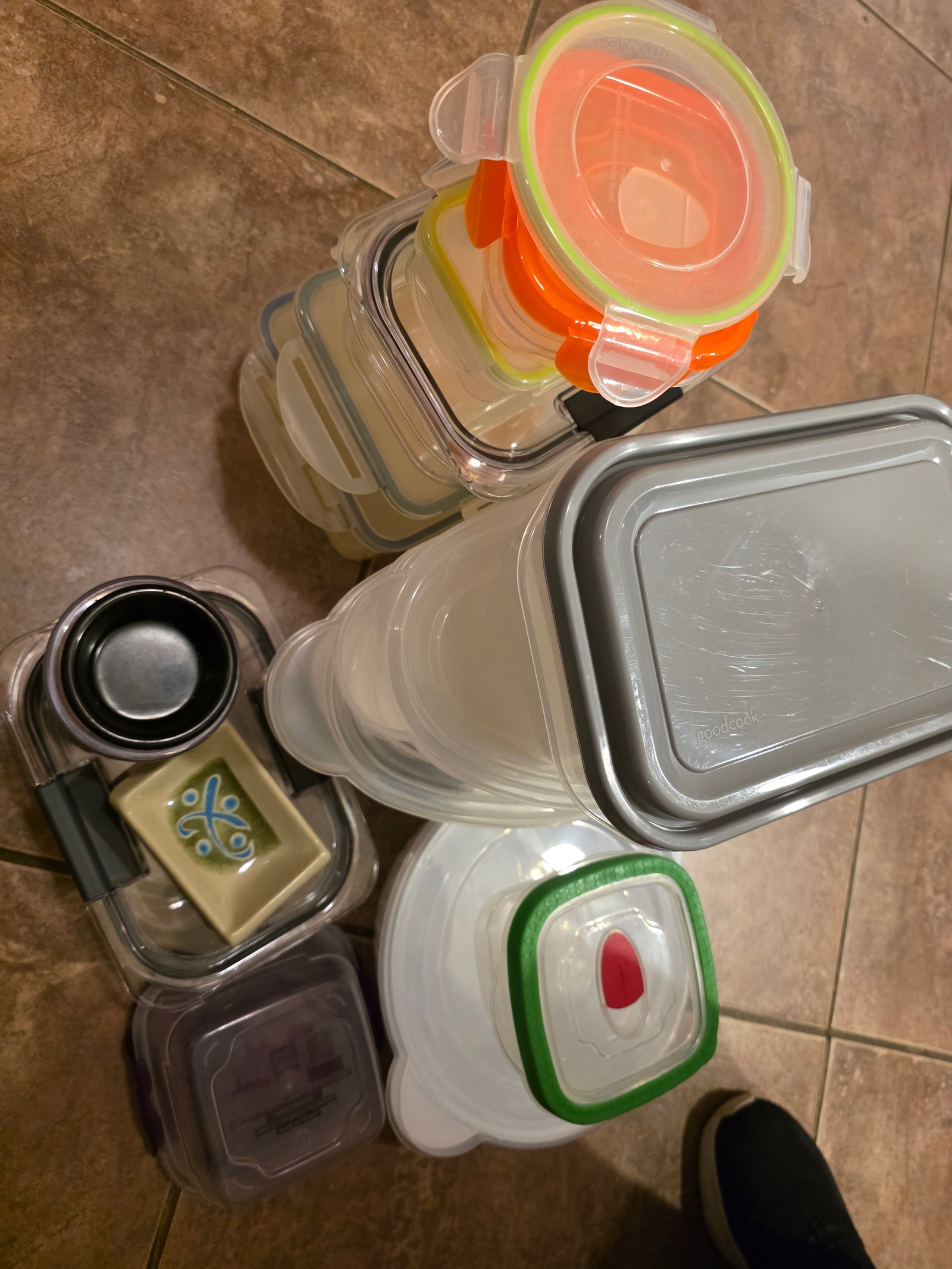 Large Food Storage Container Collection – Meal Prep, Serving & Leftover Storage - 2