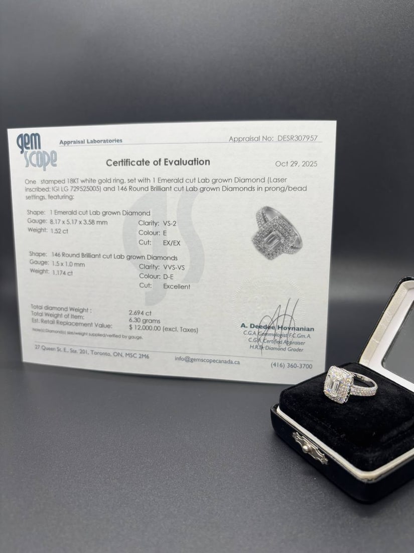 Certified Emerald Lab Diamond 18K Ring - 8