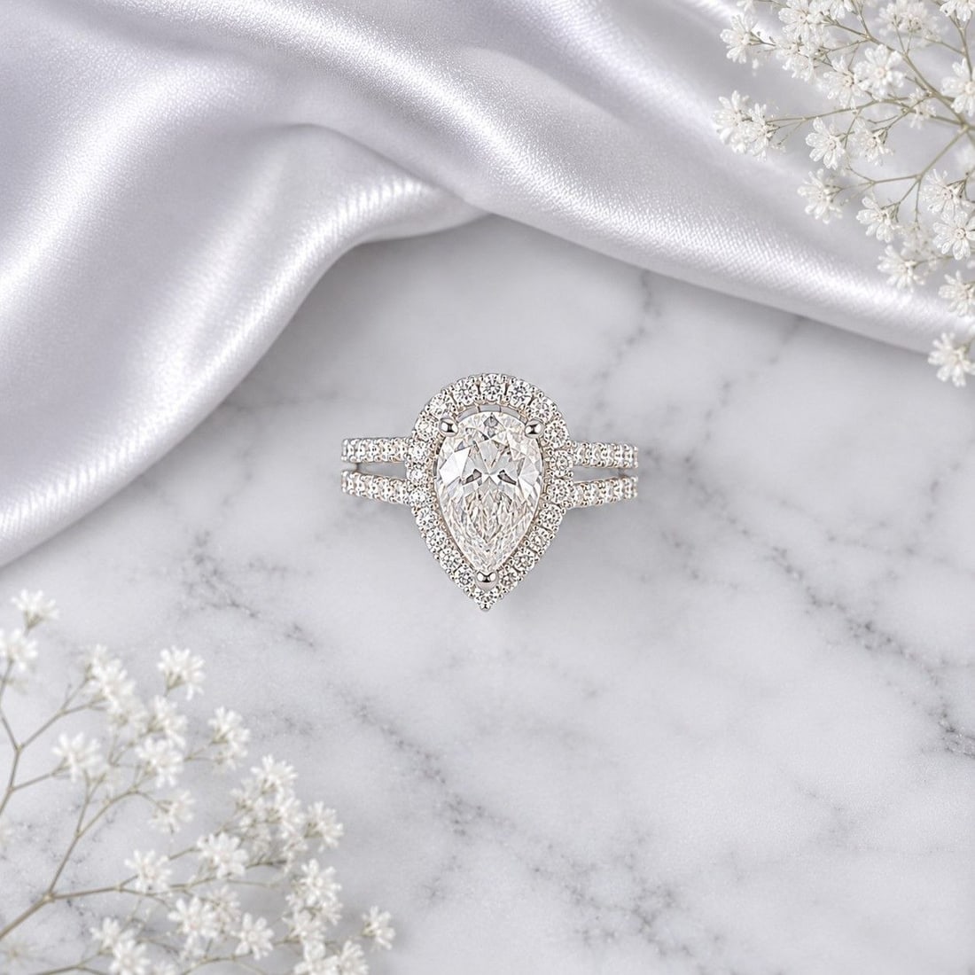 VS1 Pear Lab Diamond Split Shank 18K Ring - 15