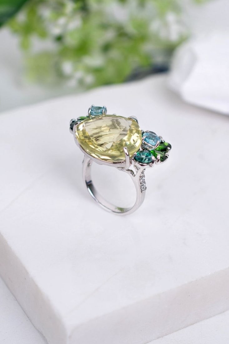 Lemon Quartz Green Topaz Statement Ring - 8