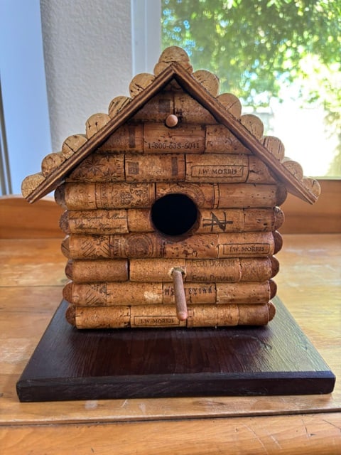 Winecork Birdhouse (1 of 3)