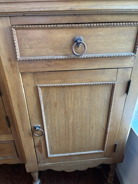 Jacobean buffet - 4