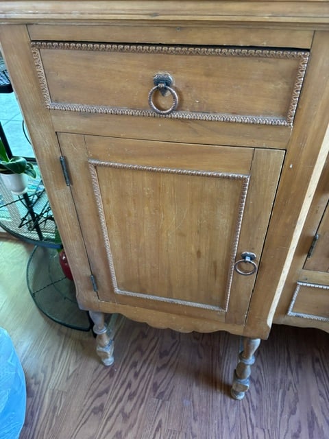 Jacobean buffet - 6