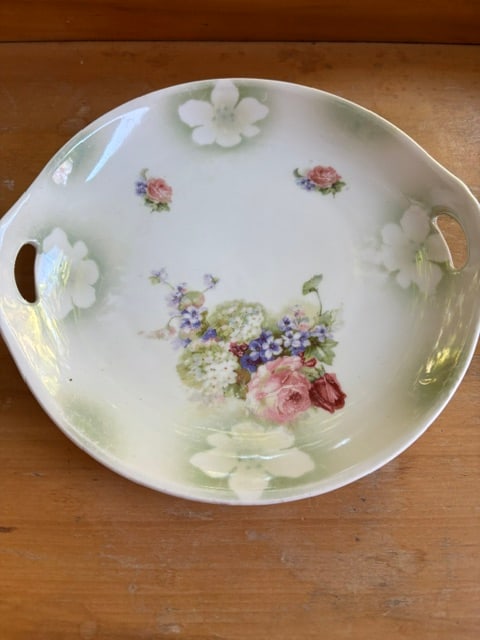 Vintage PK Silesia Porcelain Handled Hand Painted Roses Serving Plate 10": Vintage PK Silesia Porcelain Handled Hand Painted Roses Serving Plate With Beautiful Iridescent Purple Color Accent. Approximately measures 10” from handle to handle, 9” diameter. Conditio