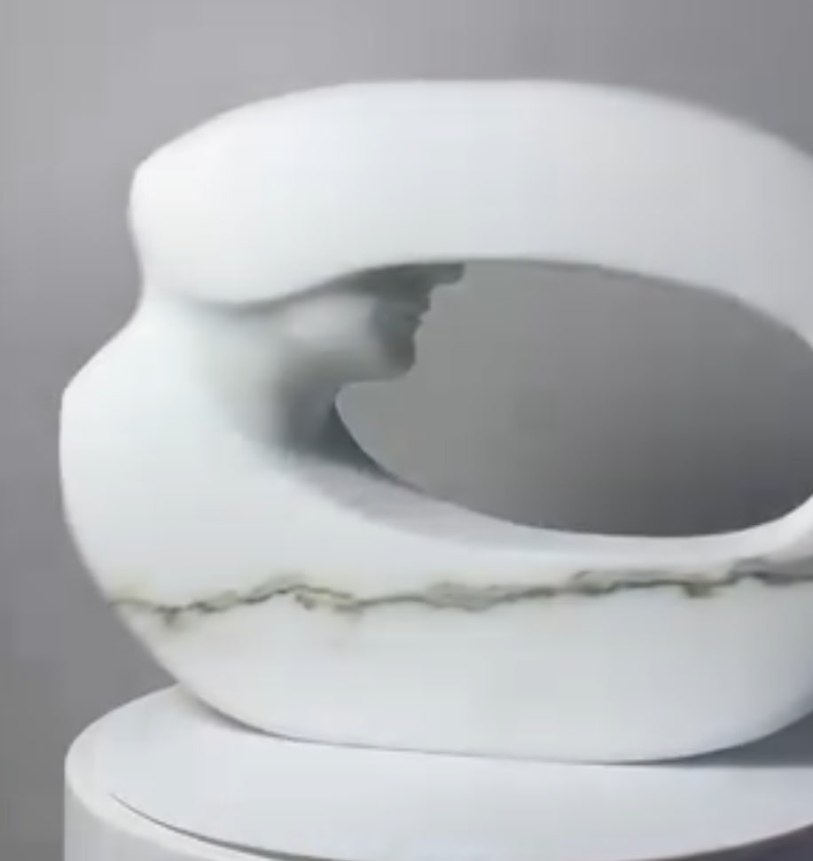 Domenico Ludovico White and Gold Tondo, 2024 White Marble of Carrara Statuary, luminous and precious - 7