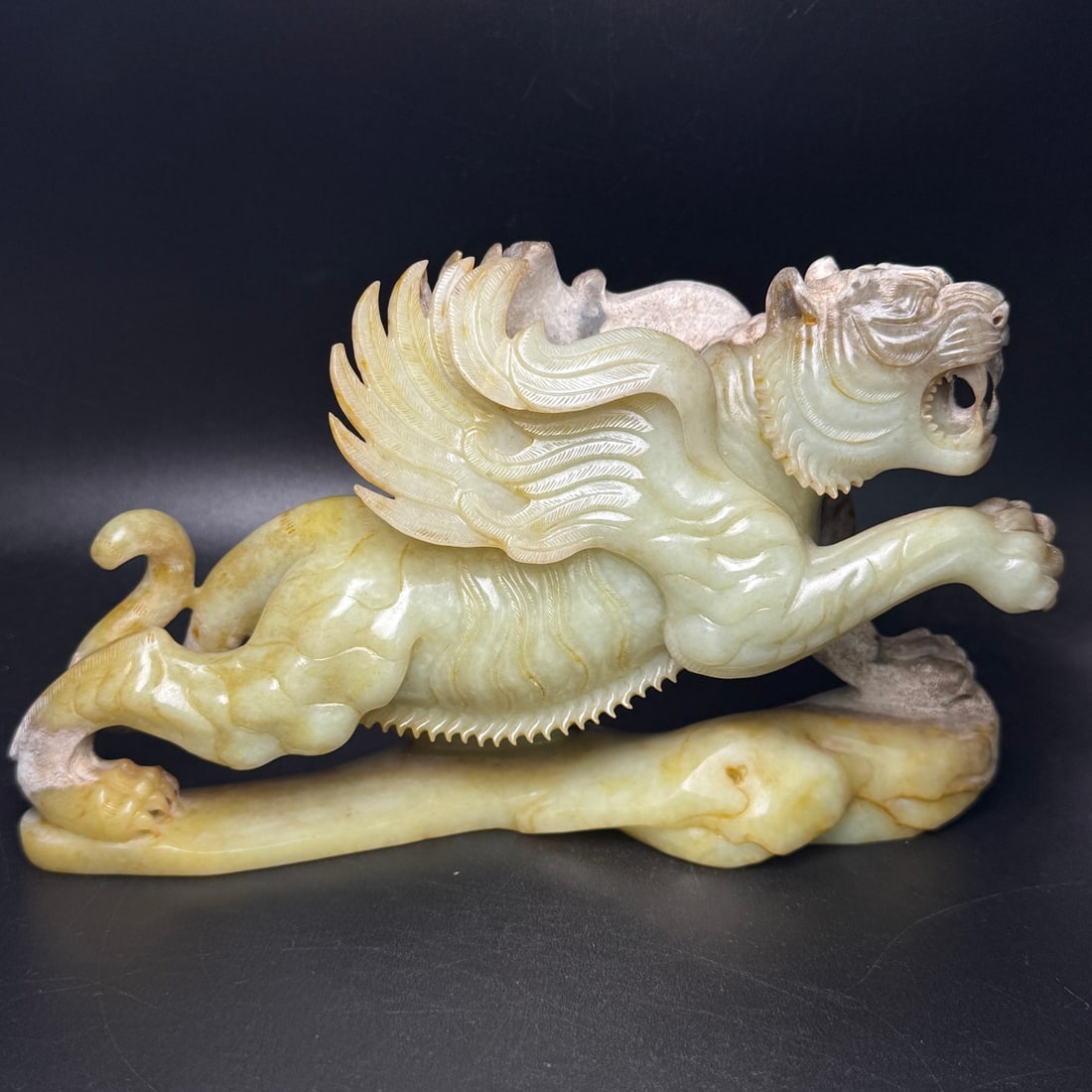 Old Chinese Hetian Jade Carved Winged Tiger Statue, Auspicious Beast (1 of 9)