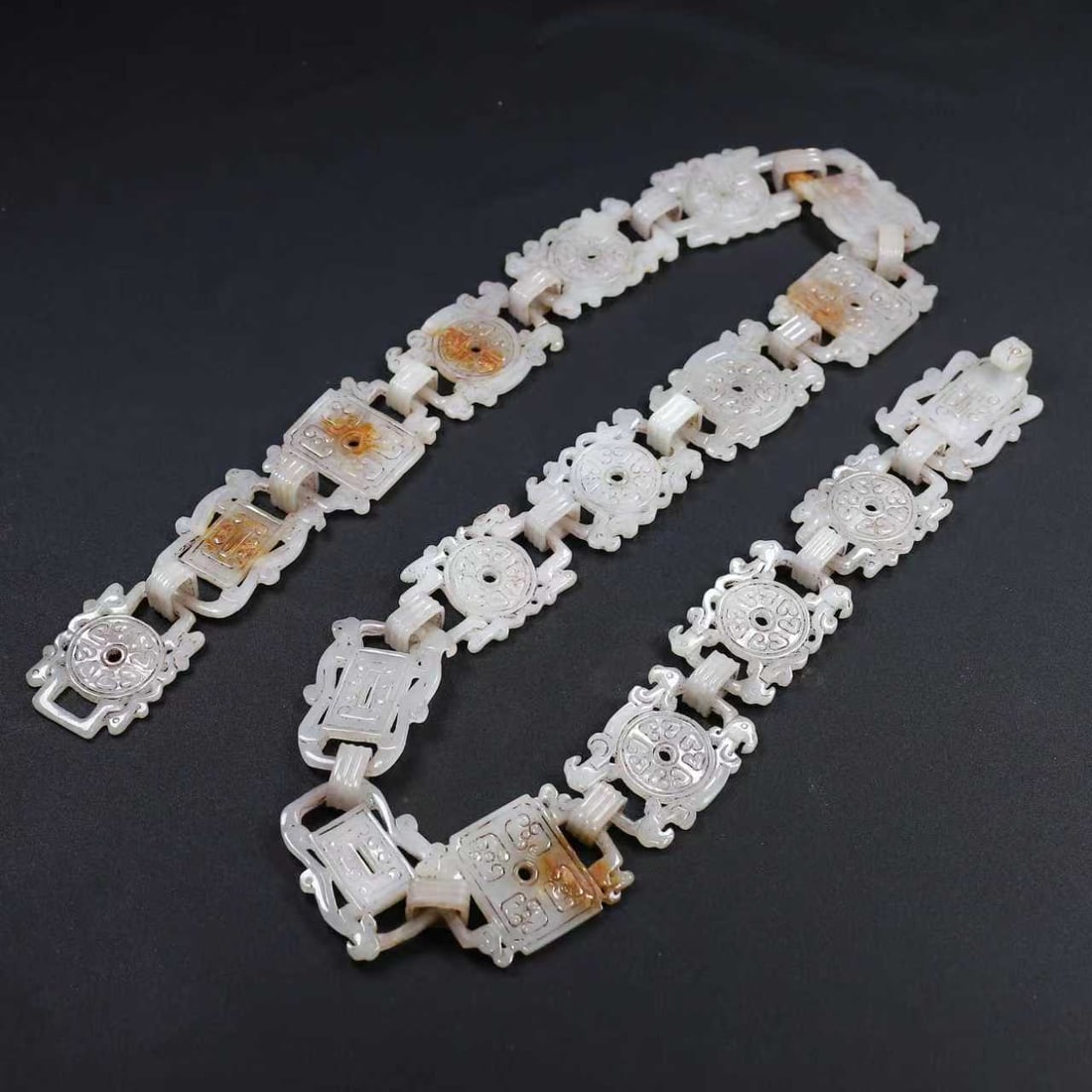 Old Collection Hetian Jade Carved Jade Girdle (1 of 10)
