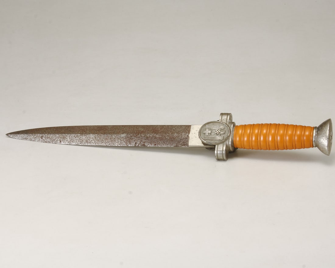 NAZI WWII SOCIAL WELFARE LEADER DRESS DAGGER EAGLE/SWASTIKA/GENEVA CROSS (1 of 9)