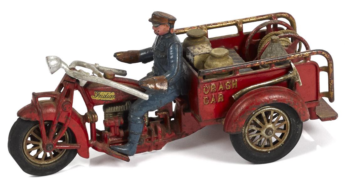 Hubley cast iron Indian Crash Car three-wheel (1 of 2)