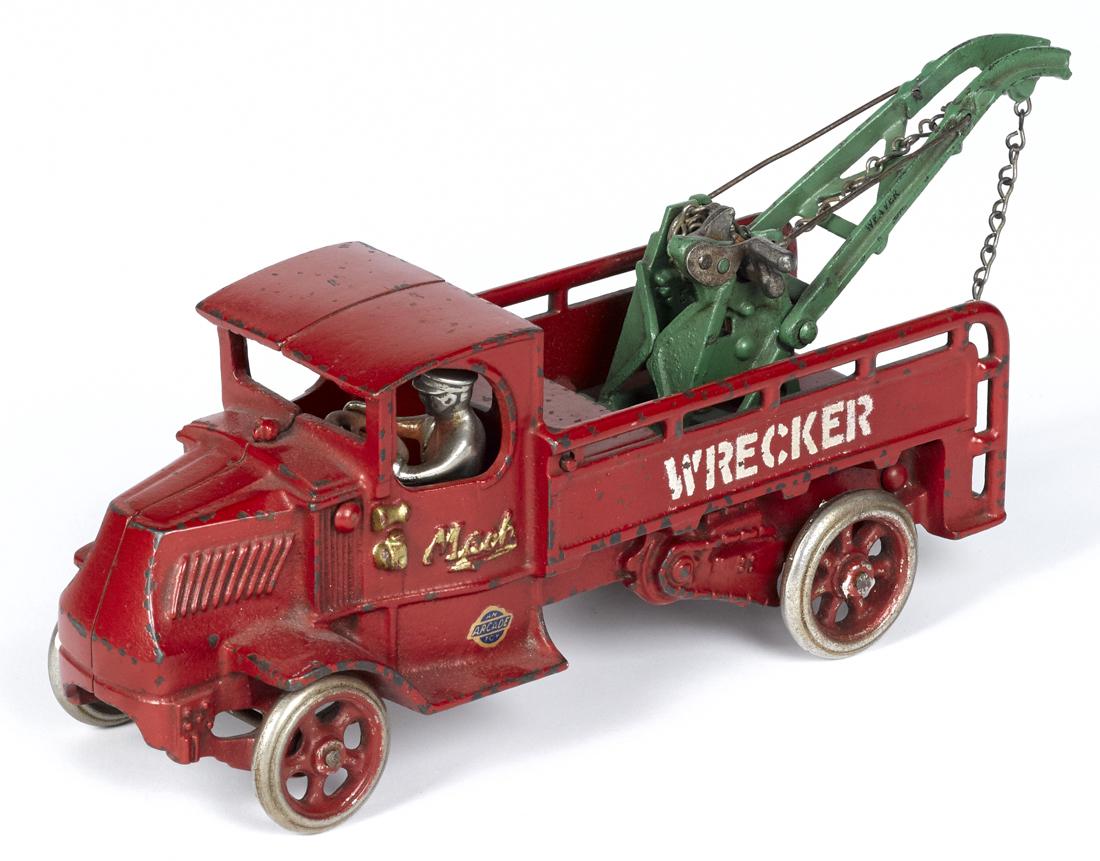 Arcade cast iron Mack wrecker truck with a (1 of 2)