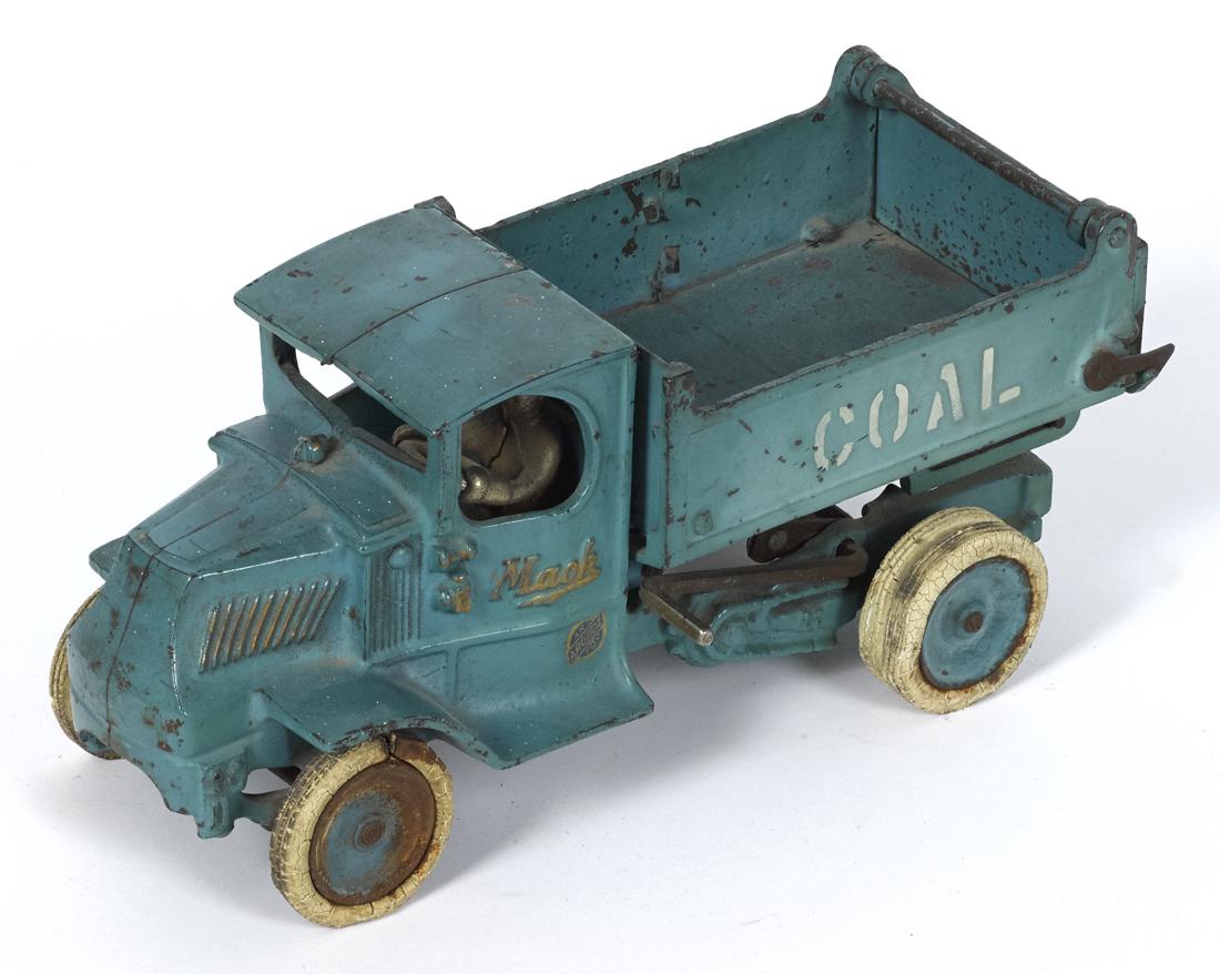 Arcade cast iron Mack Coal scissor dump truck, in a (1 of 2)
