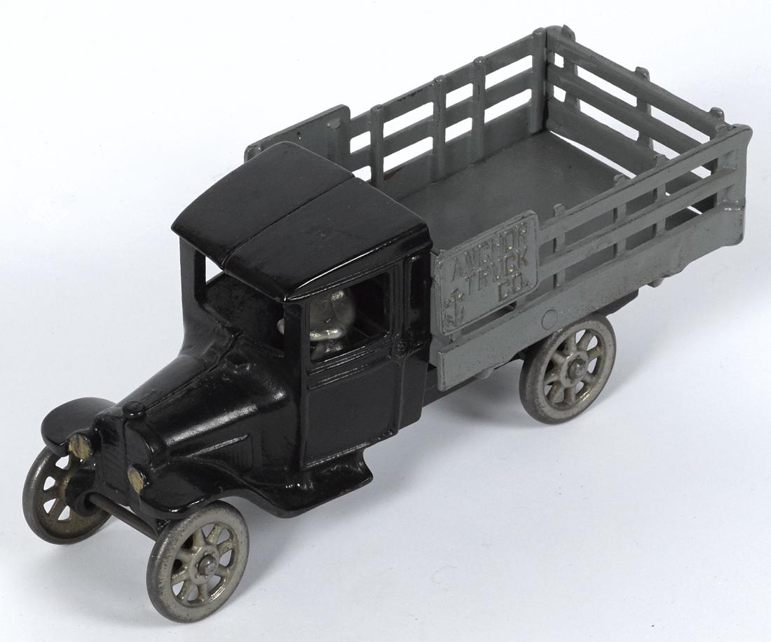 North & Judd cast iron Anchor Truck Co. delivery truck (1 of 2)