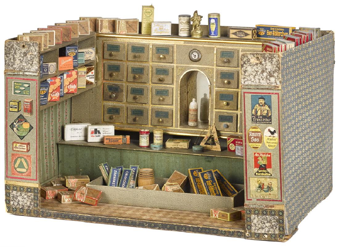 German lithographed paper grocery store room box (1 of 2)