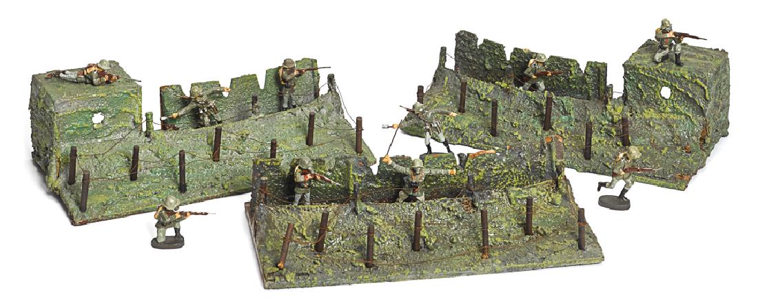 Elastolin painted wood and composition soldiers (1 of 1)