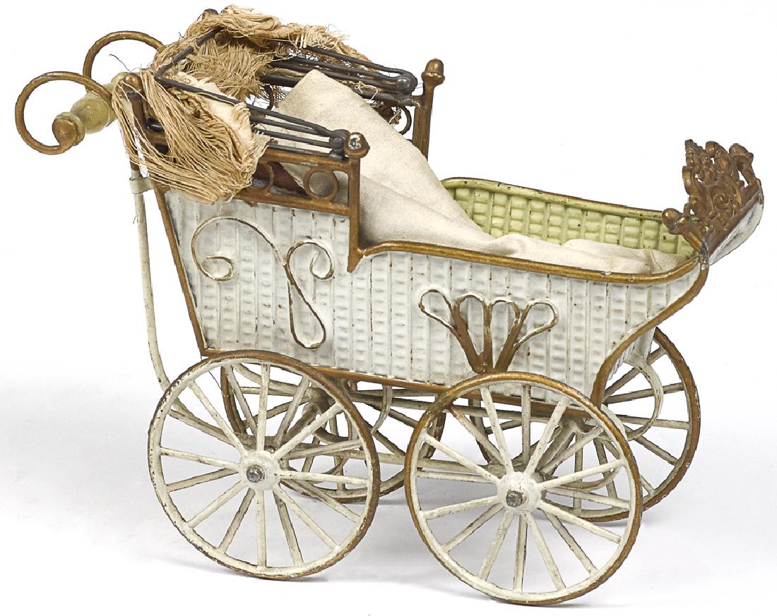 Marklin embossed and painted pram doll carriage (1 of 2)