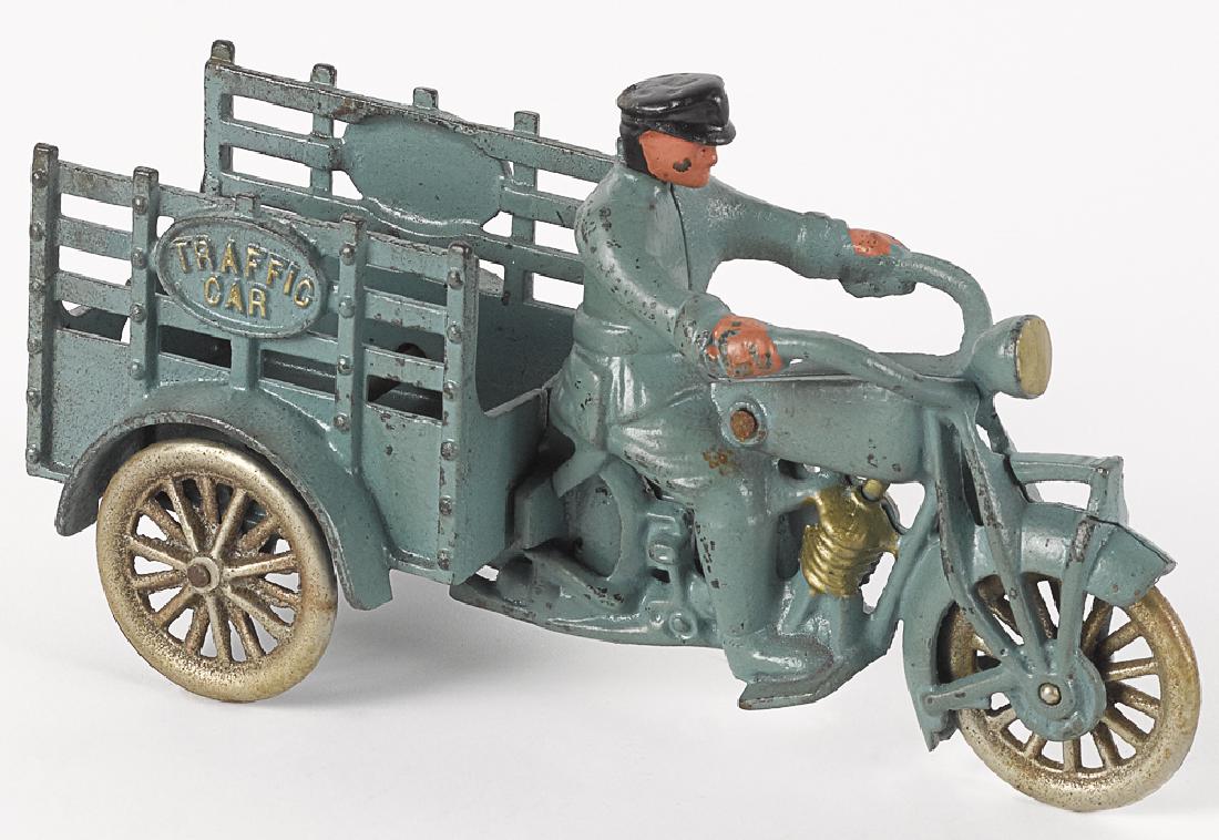 Hubley cast iron Traffic Car motorcycle trike (1 of 2)