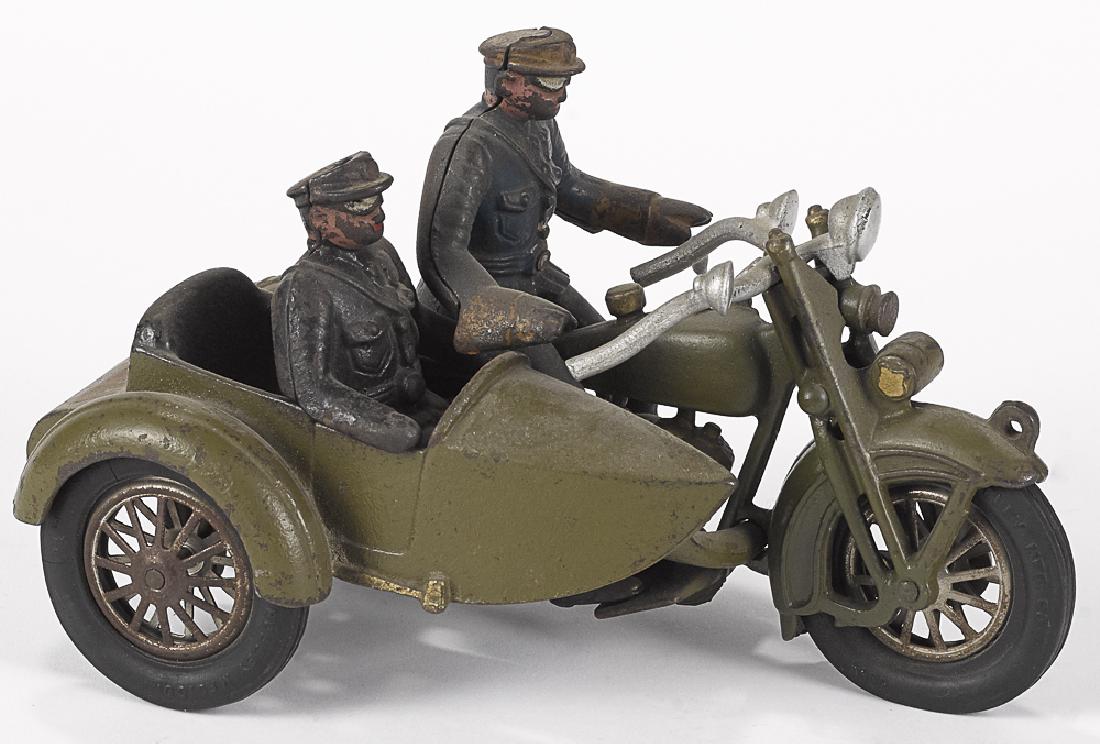 Hubley cast iron Harley Davidson police motorcycl (1 of 2)