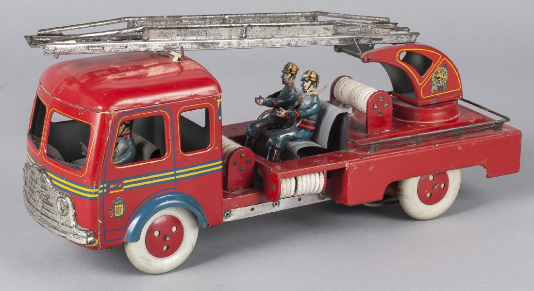 Charles Rossignol tin litho wind-up fire truck (1 of 2)