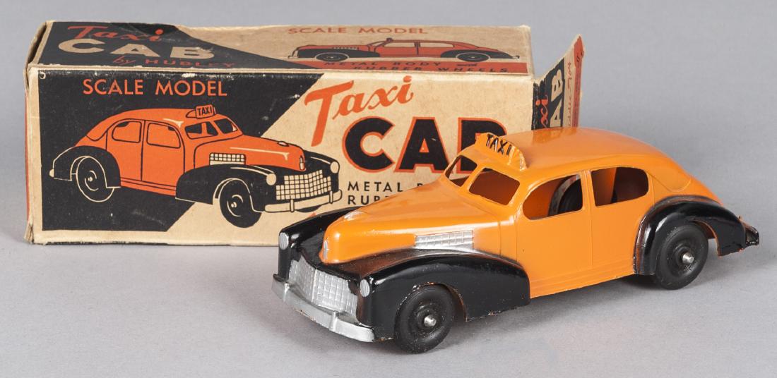 Hubley scale model taxi cab in the original box (1 of 5)