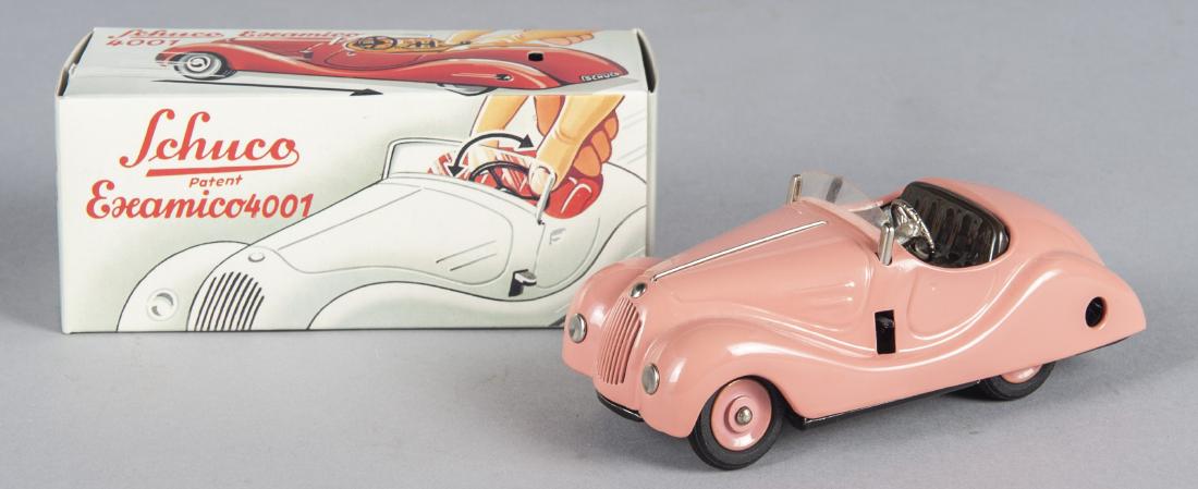 Contemporary Schuco 4001 Examico wind-up car (1 of 2)