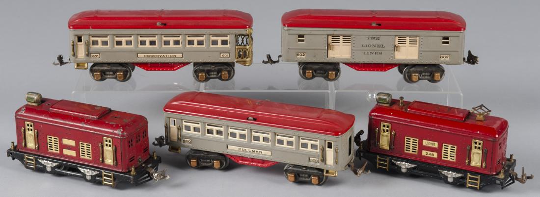 Lionel four-piece train set (1 of 2)
