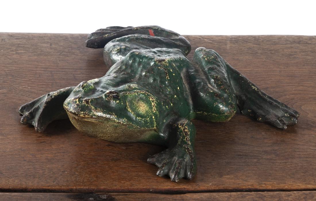 Hubley cast iron bullfrog doorstop: Hubley cast iron bullfrog doorstop, 7 1/4'' l.