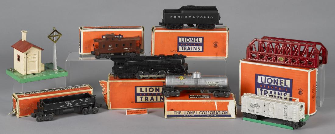 Lionel seven-piece train set (1 of 1)