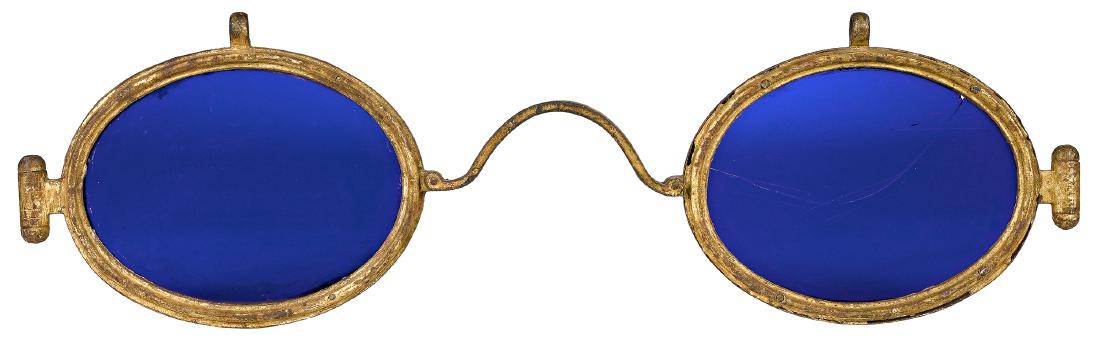 Painted iron optometrist trade sign (1 of 2)