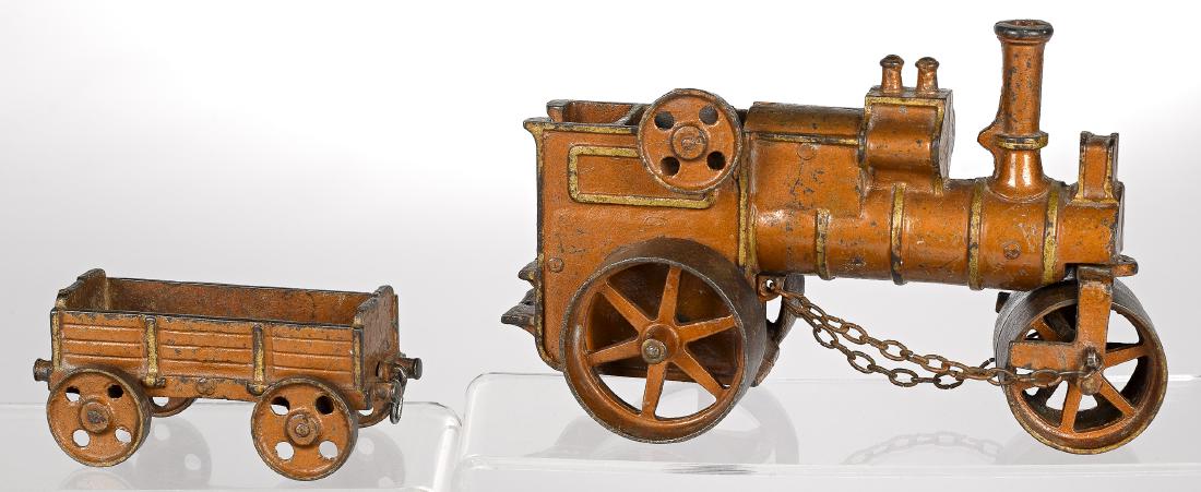 H. Wallworks cast iron road roller and trailer (1 of 2)