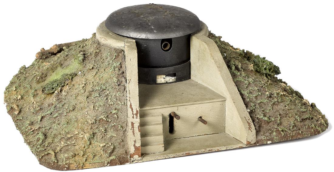 Lineol painted wood and composition panzerturm (1 of 2)