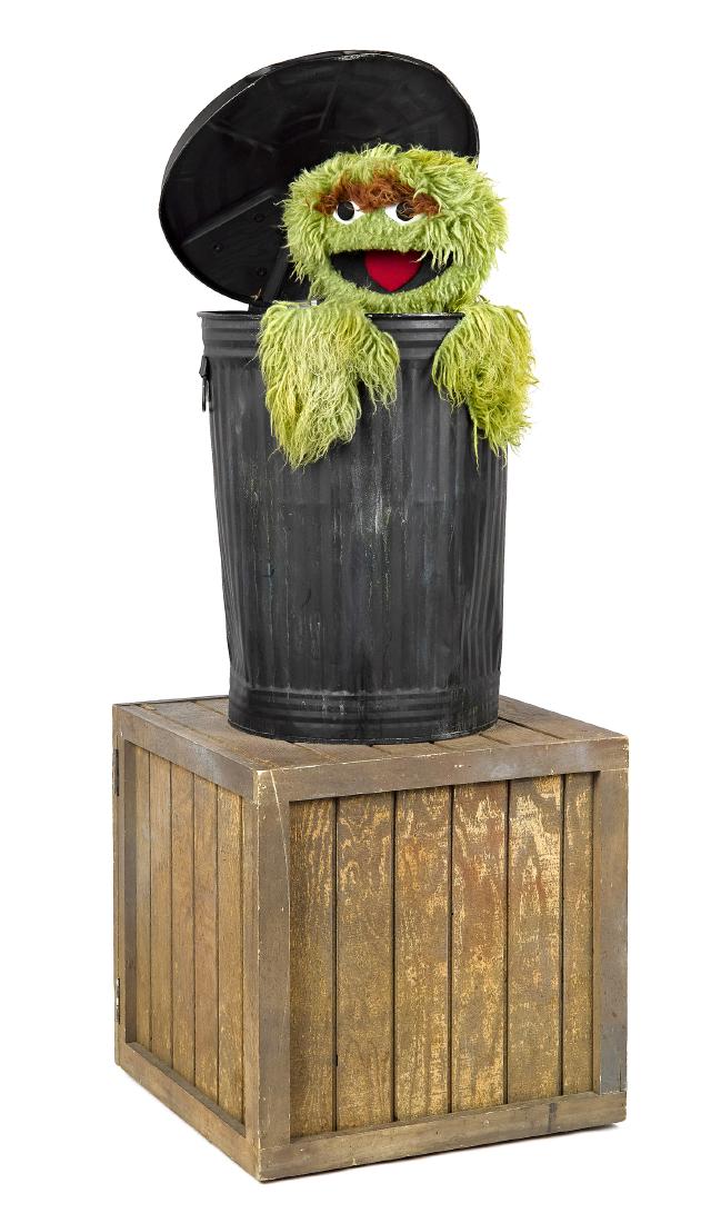 Pacific Design and Production Oscar the Grouch (1 of 3)