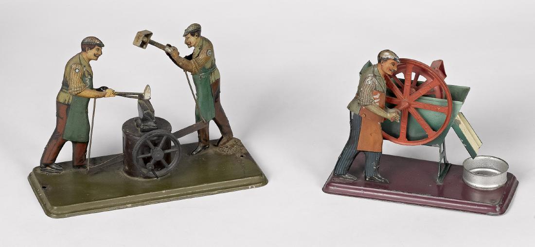 Two Bing workmen steam toy accessories (1 of 2)