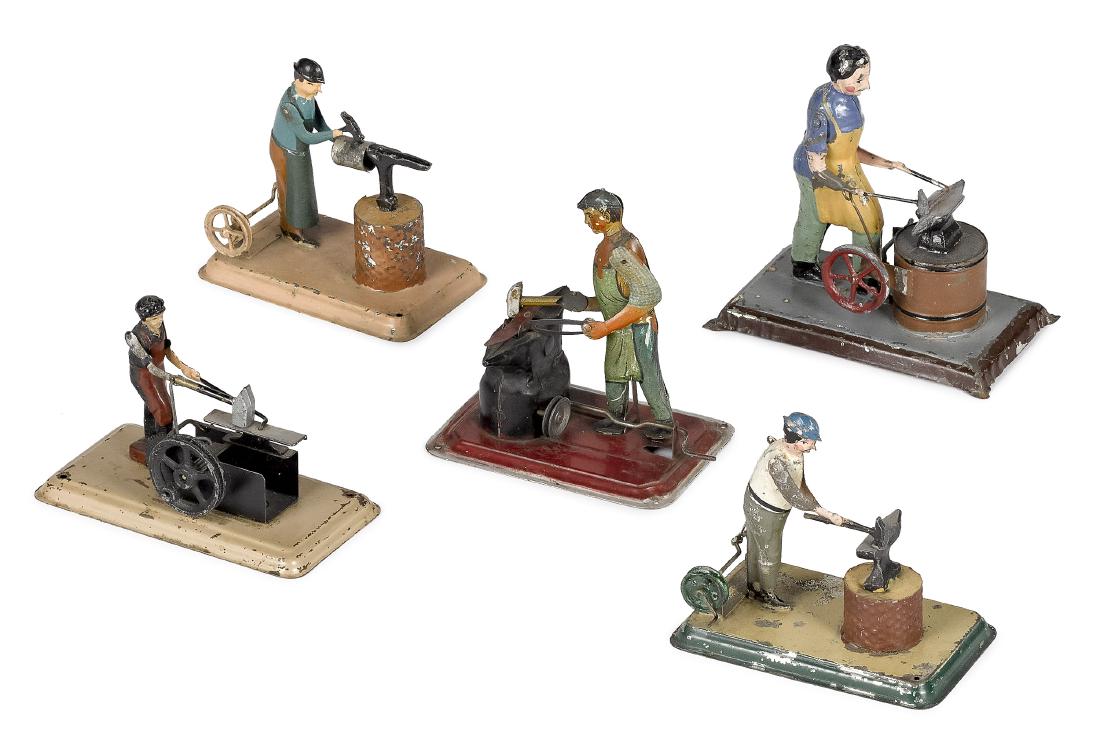 Five painted tin workmen steam toy accessories (1 of 2)