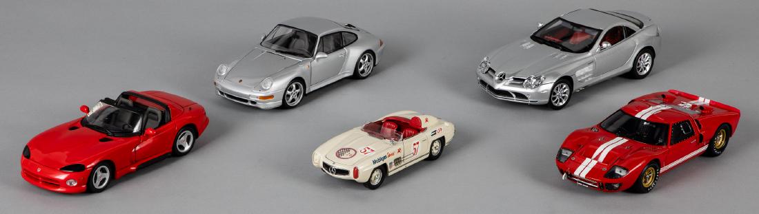Two CMC Mercedes model cars, etc.: Two CMC Mercedes model cars, together with a Revell Viper, Racing Legends Ford GT and a UT Models Porsche, longest - 10''.