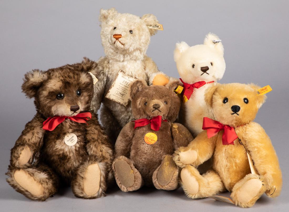 Five Steiff mohair teddy bears: Five Steiff mohair teddy bears, with ear buttons and ribbons, to include a limited edition 1911 UK bear, 1926 limited edition copy , etc., tallest - 15''.