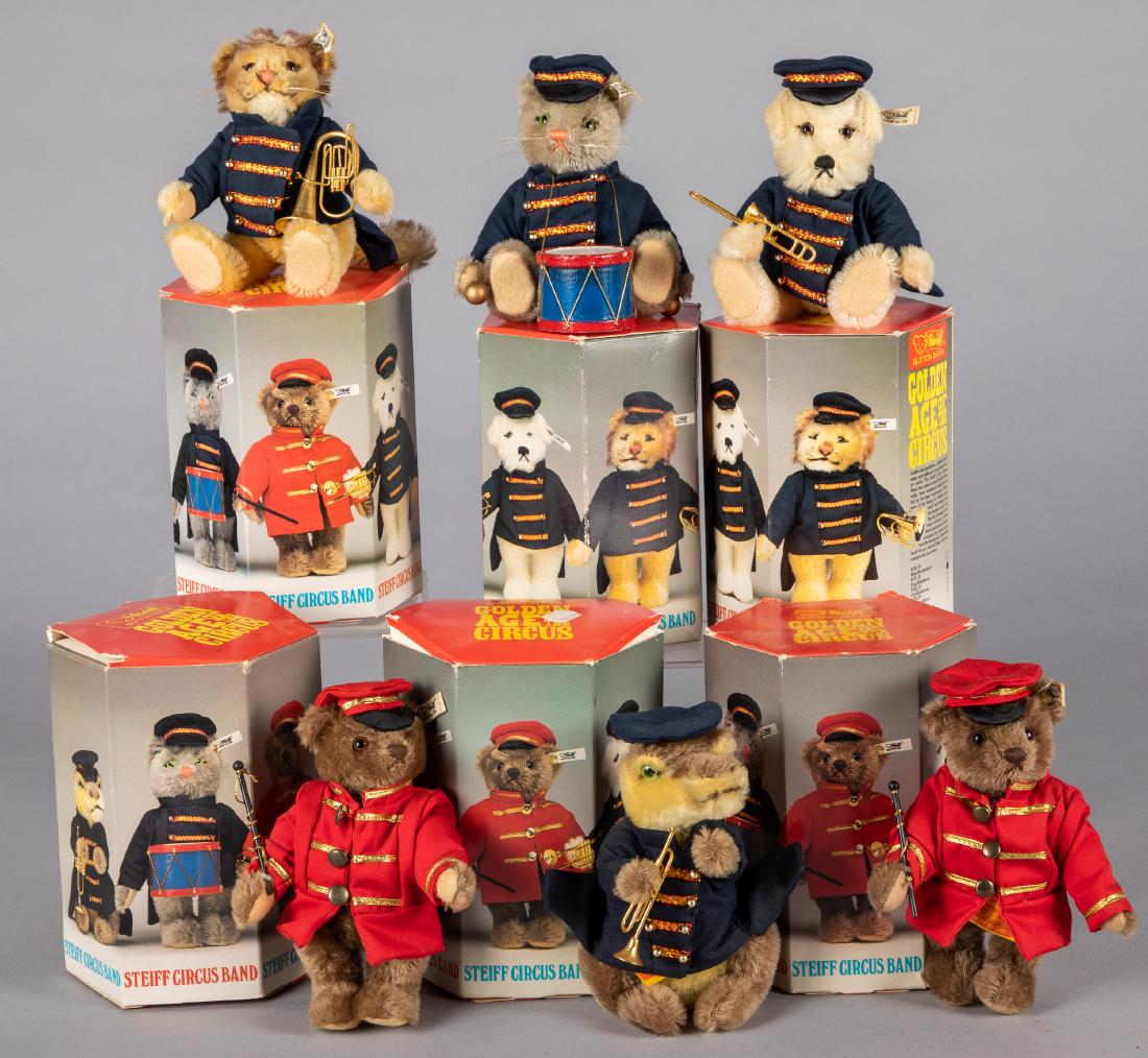 Six Golden Age of the Circus Band teddy bears: Six Steiff Golden Age of the Circus Band teddy bears, in the original boxes, to include crocodile, lion, cat, dog, and two bears, tallest - 7''.