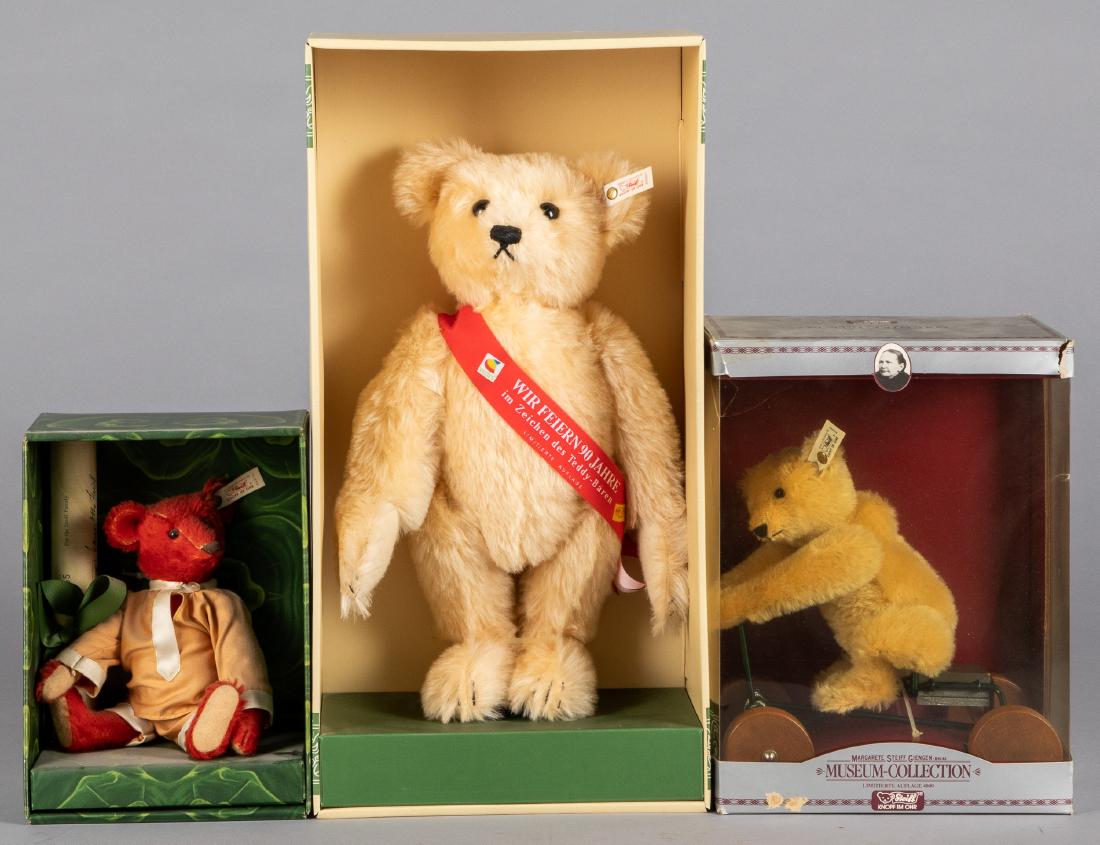 Three Steiff mohair teddy bears: Three Steiff mohair teddy bears, in the original boxes, to include Baby Alfonzo, Vedes blonde 42 and Record bear on Irish mail.
