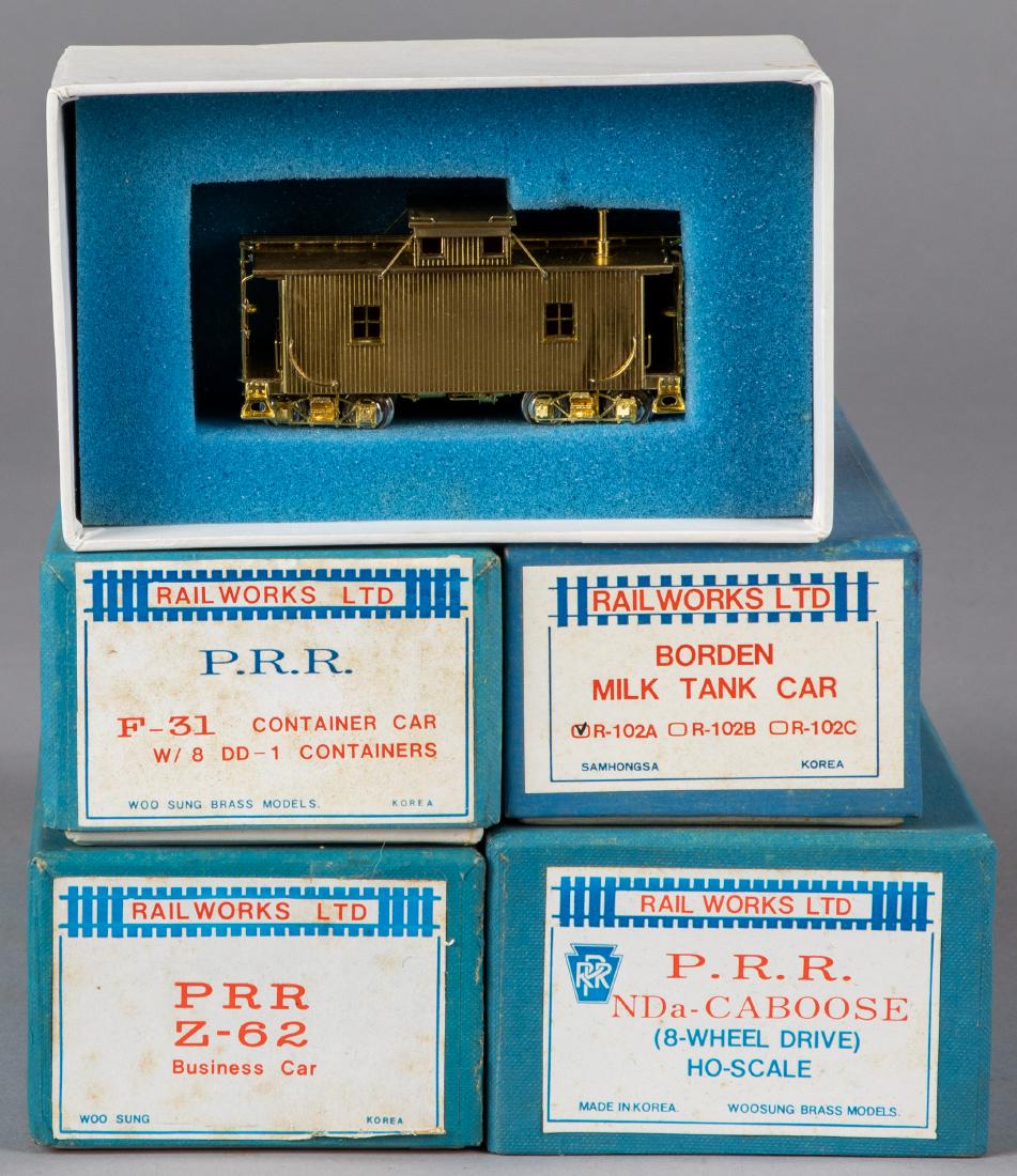 Four Railworks Ltd. Brass HO scale train cars: Four Railworks Ltd. Brass HO scale train cars, in the original boxes, to include a PRR caboose, a Borden Milk tank car, a PRR F-31 container car with eight containers, and a PRR Z-62 business car, lon